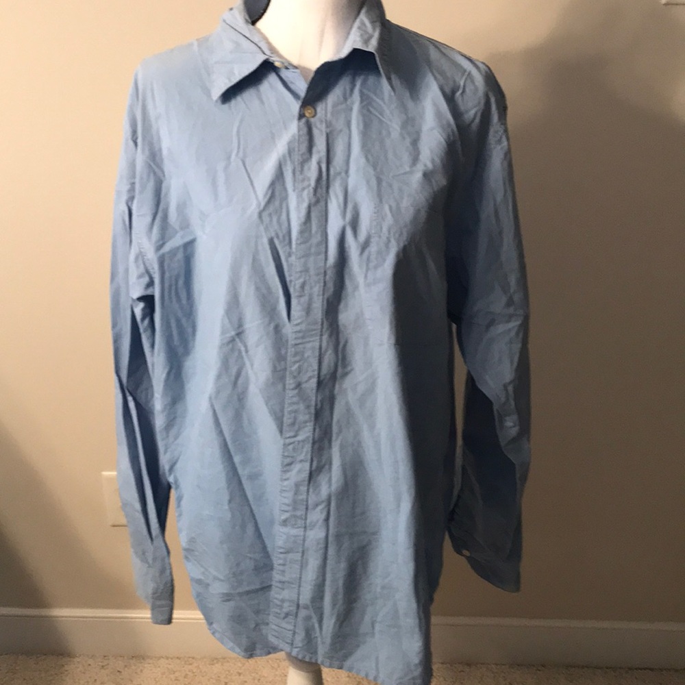Men’s gap button down